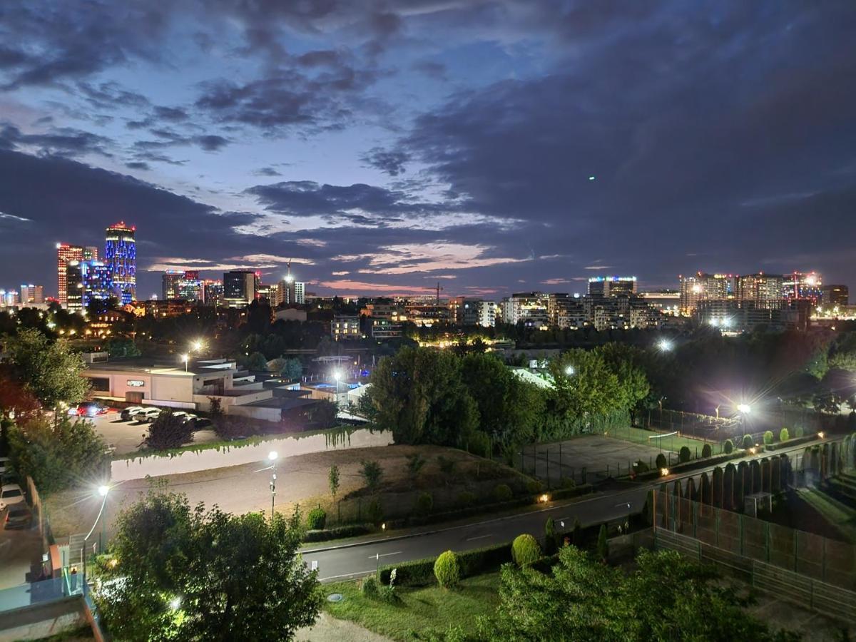 Grand Look & Best Location For Business On Bucarest Exterior foto