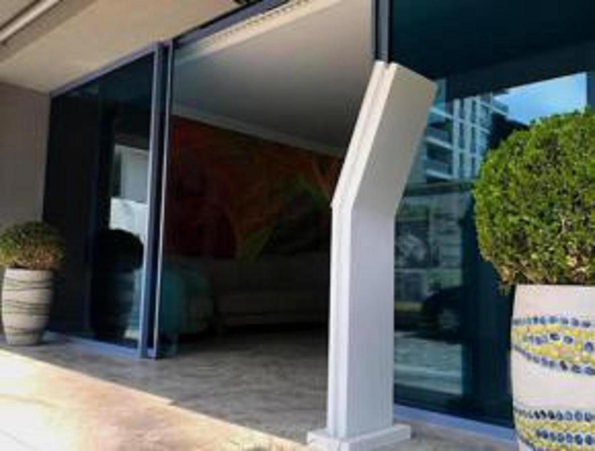 Grand Look & Best Location For Business On Bucarest Exterior foto